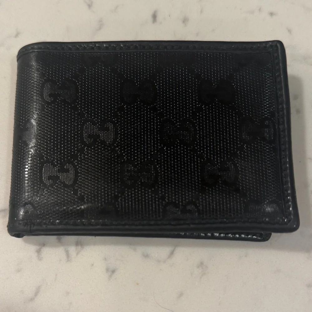 Gucci Black Monogram Leather Bifold Wallet - Designer Style